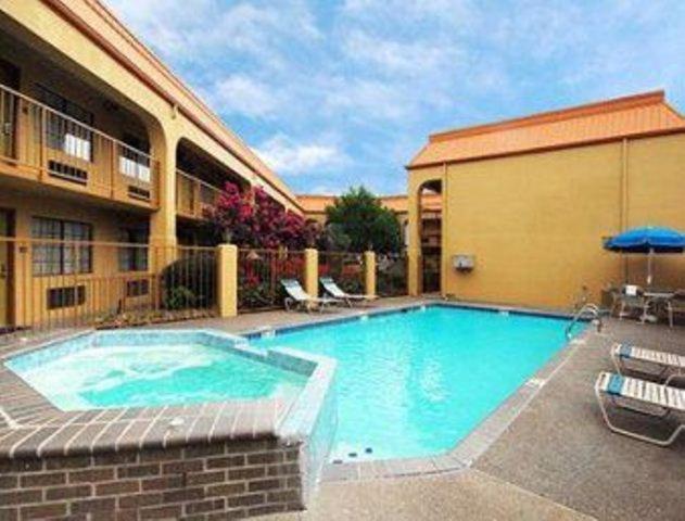 Days Inn By Wyndham Southaven Ms Eksteriør bilde