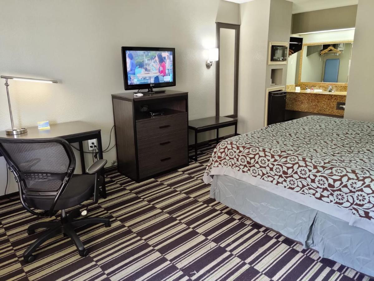 Days Inn By Wyndham Southaven Ms Eksteriør bilde